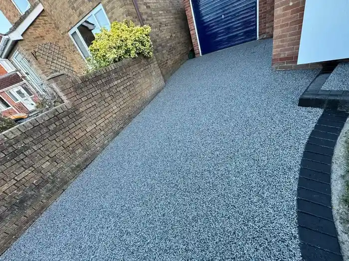 A smooth resin bound driveway at a Bournemouth home, the permeable option most homeowners actually want