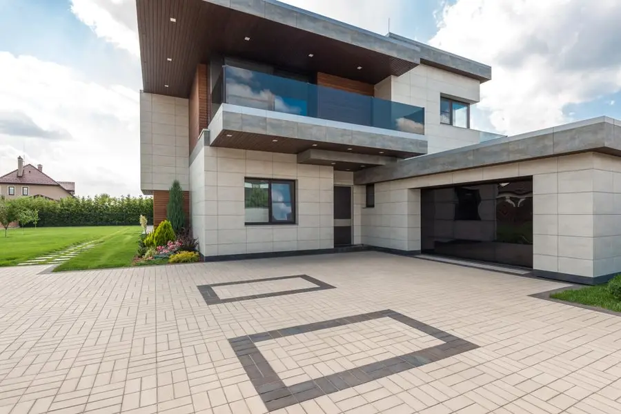 A finished resin overlay driveway at a Bournemouth property